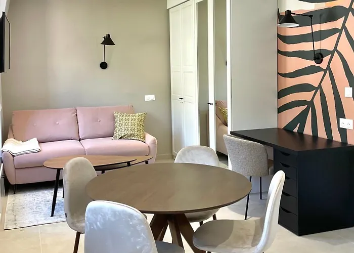 Apartment De Charme Proche Gare Menton